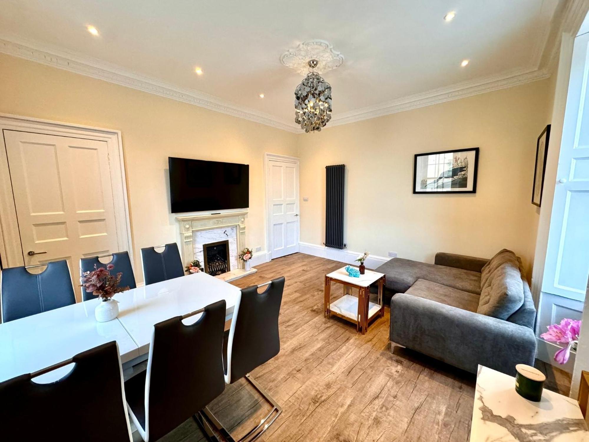 Georgian Luxury Apartment - Superfast Wifi - Parking Available Edinburgh Luaran gambar